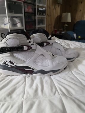 Jordan 8 Womens Size 11.5w/10m, Excellent Condition.  Basketball Sneakers